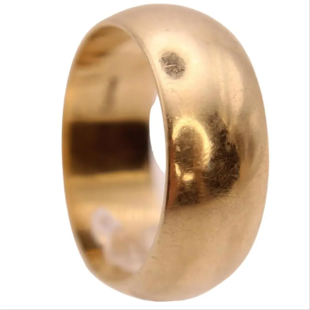 *SOLD* Vintage 14kt Yellow Gold Polished Wide Cigar Band Engraved Ring - Picture 6 of 9